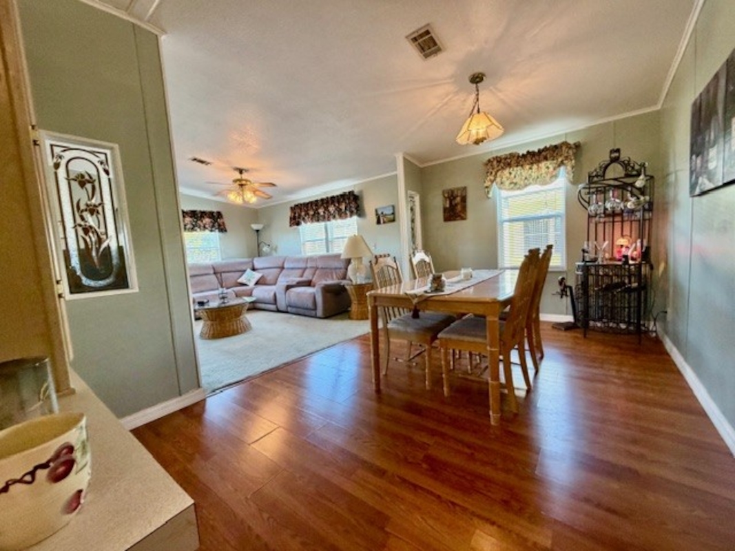 LAK Lake Juliana Landings