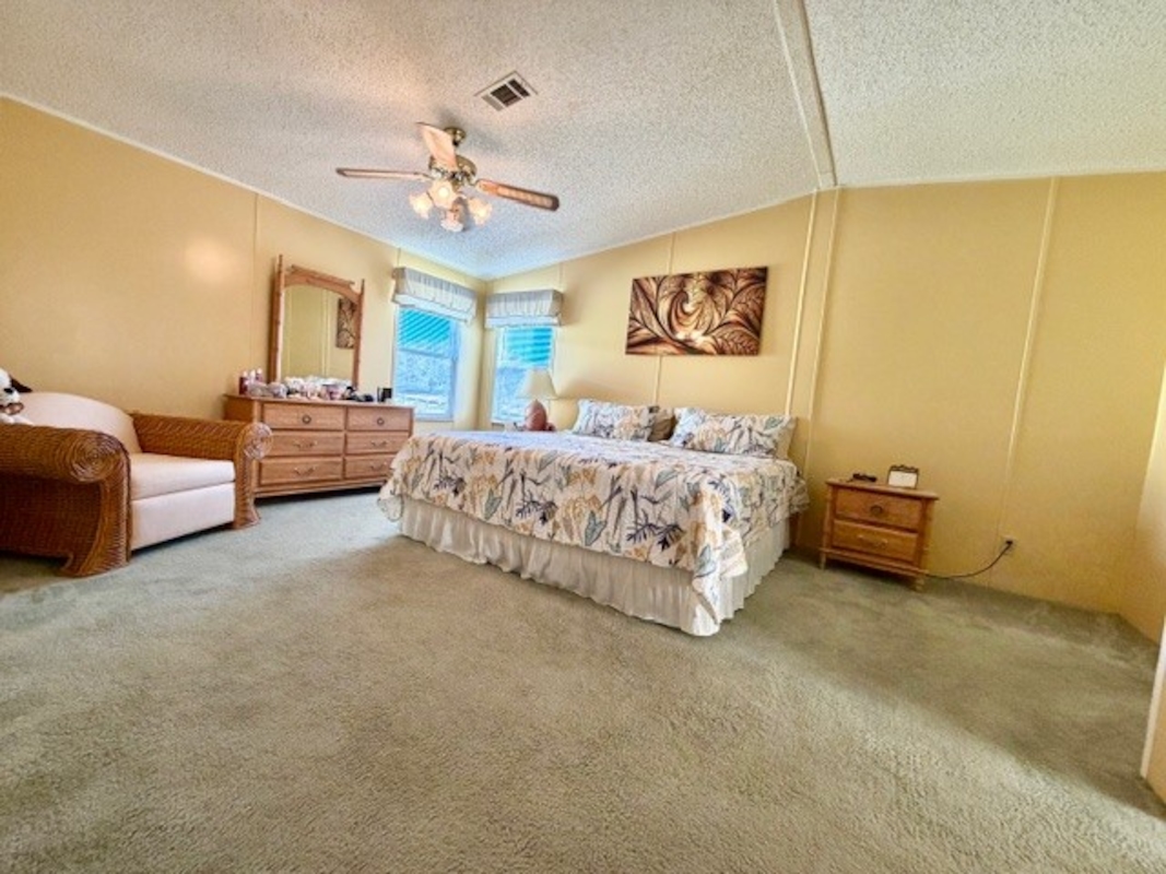 LAK Lake Juliana Landings