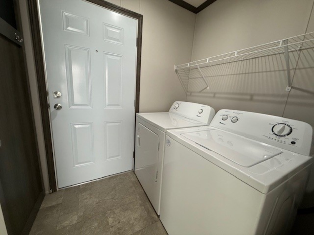 CAR Carrington Pointe