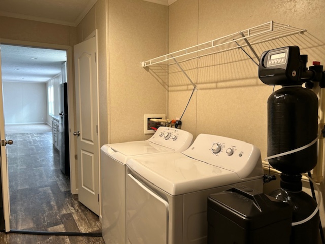 SYL Sylvan Glen Estates