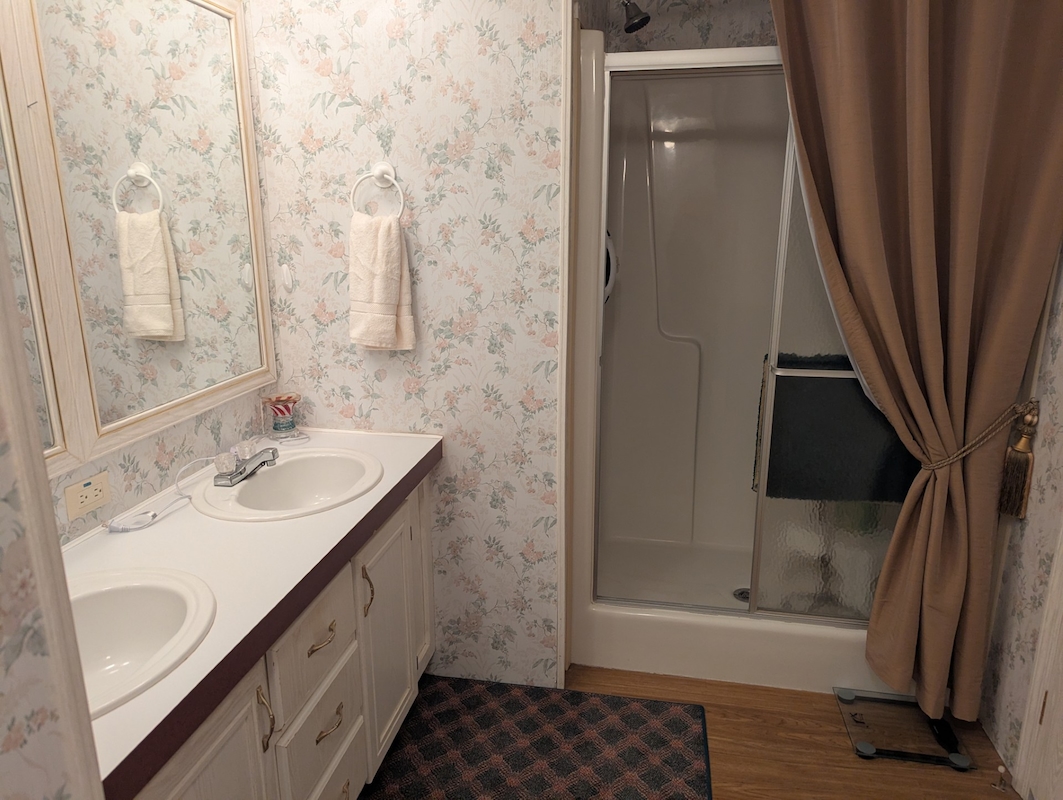 HAT The Hamptons Golf & Country Club