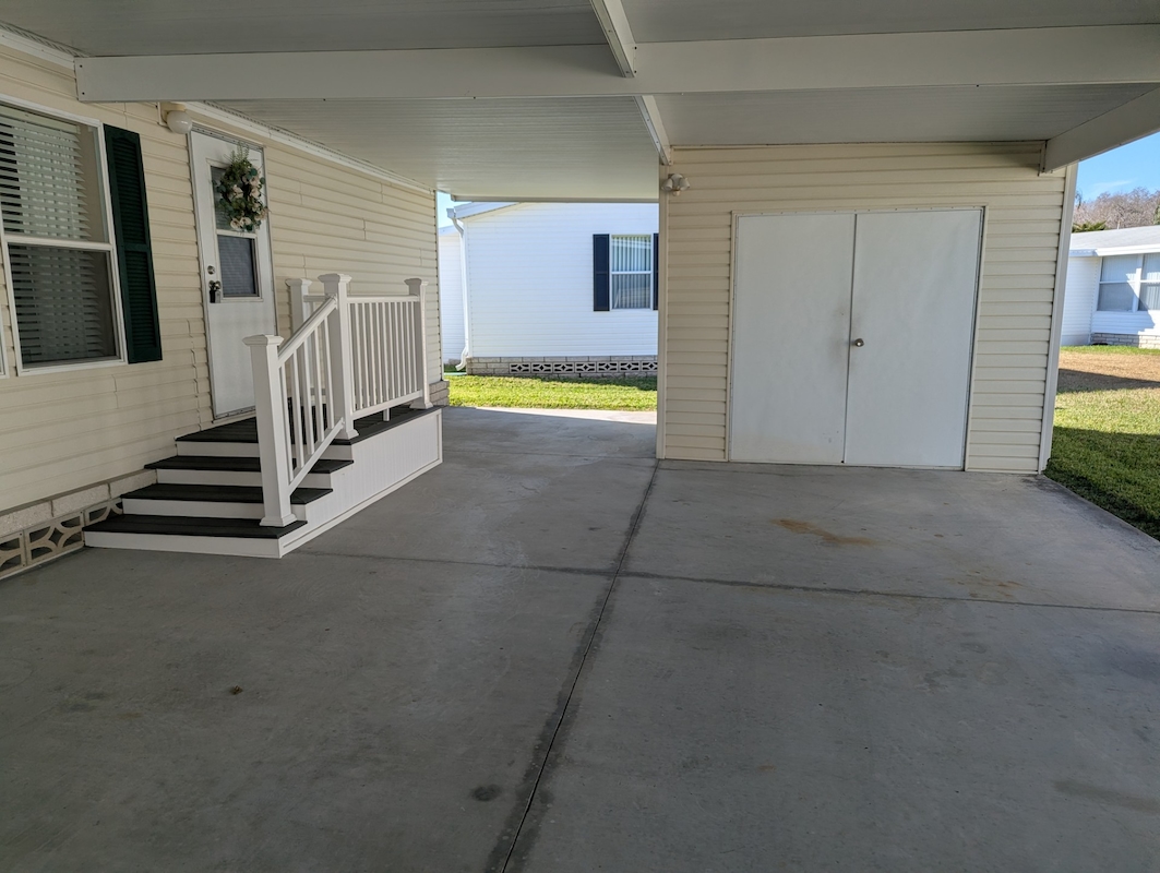 HAT The Hamptons Golf & Country Club