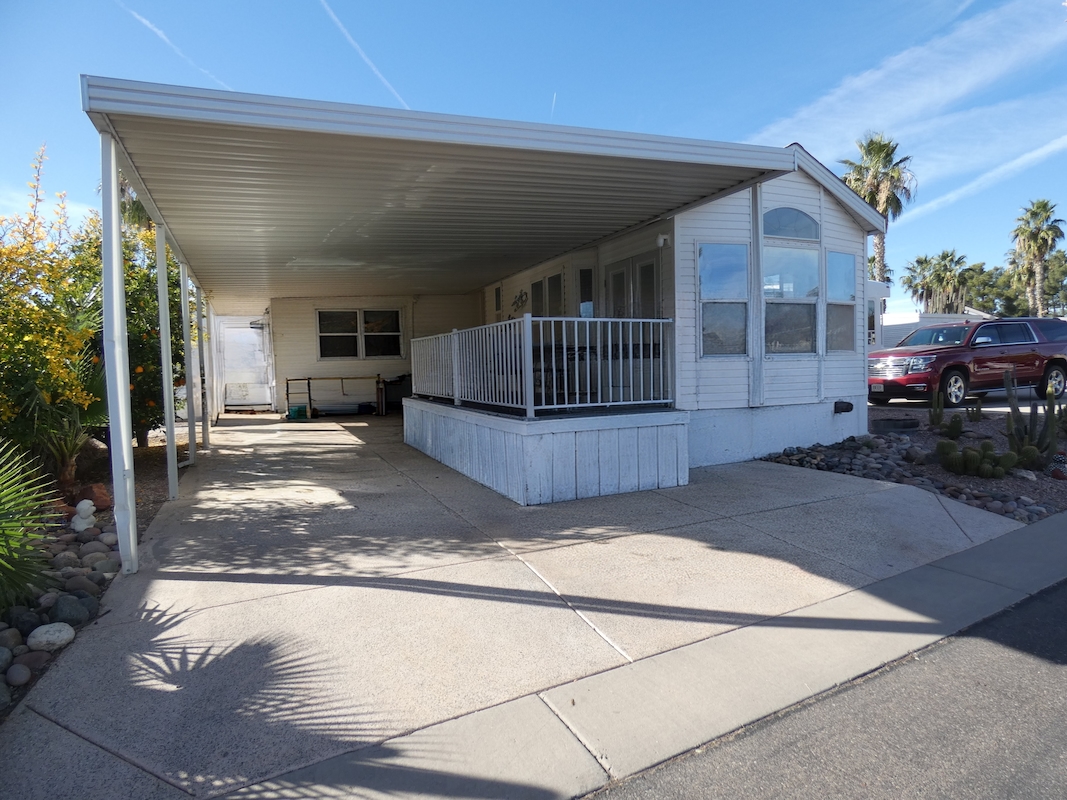 PCK Palm Creek Resort & Residences