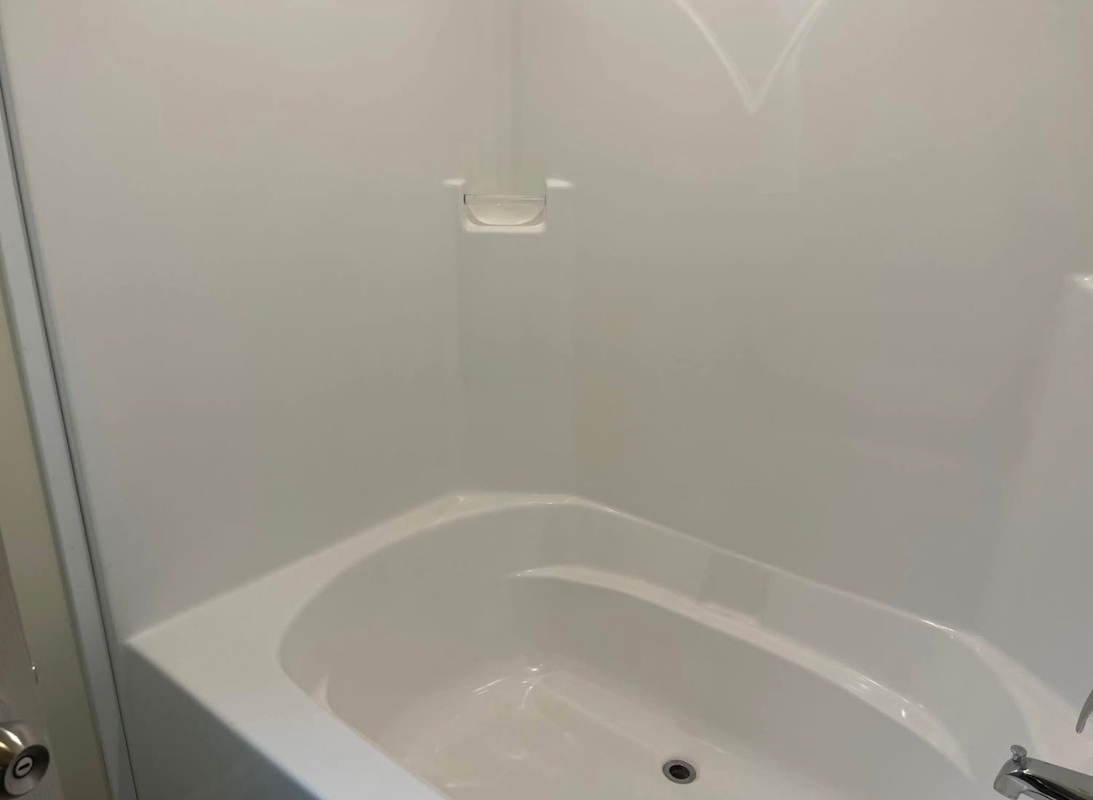 HLL Hawaiian Gardens/Holly Village