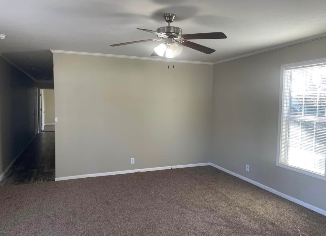 HLL Hawaiian Gardens/Holly Village