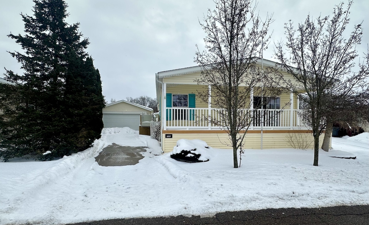 NVL Northville Crossing