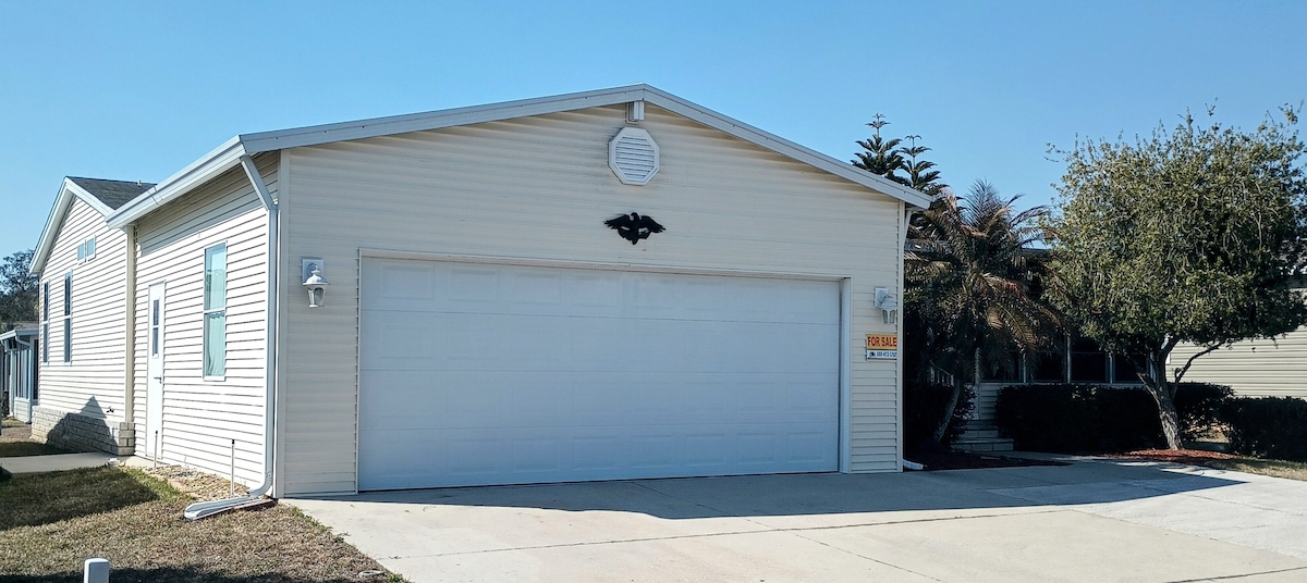 SPS Southport Springs Golf & Country Club