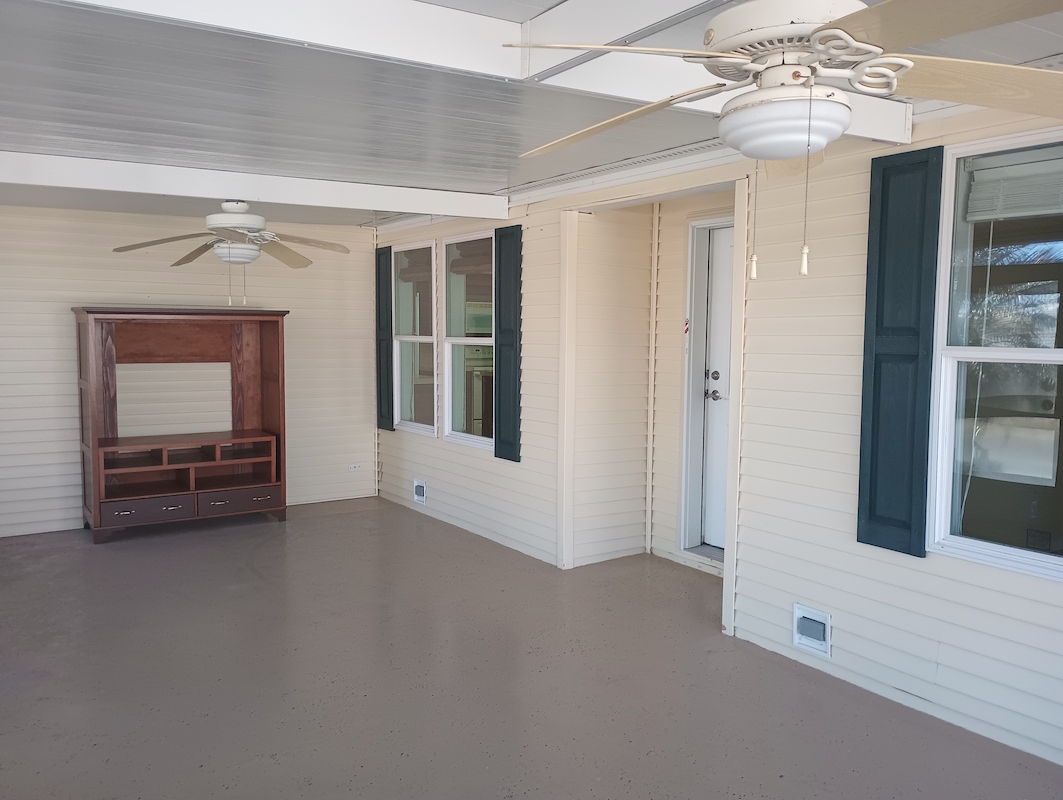 SPS Southport Springs Golf & Country Club