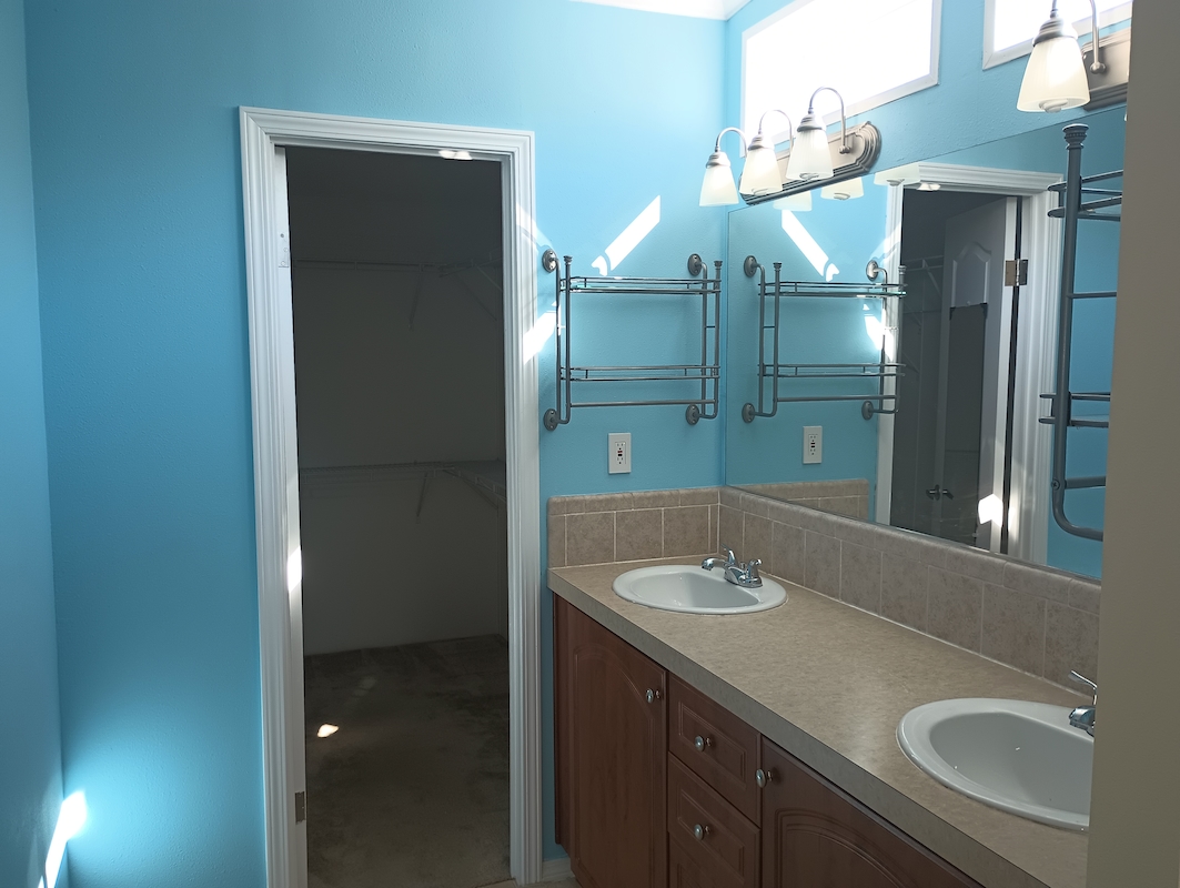 SPS Southport Springs Golf & Country Club