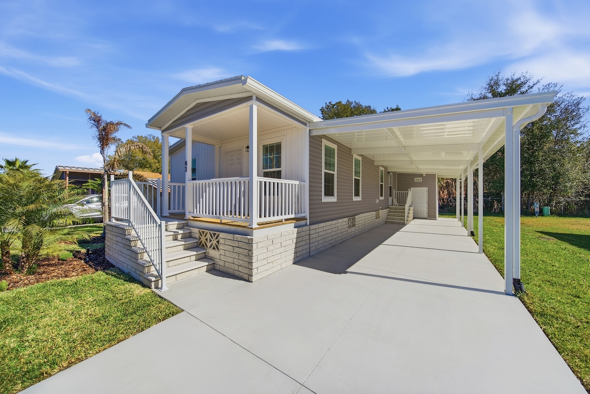 RPV Royal Palm Village