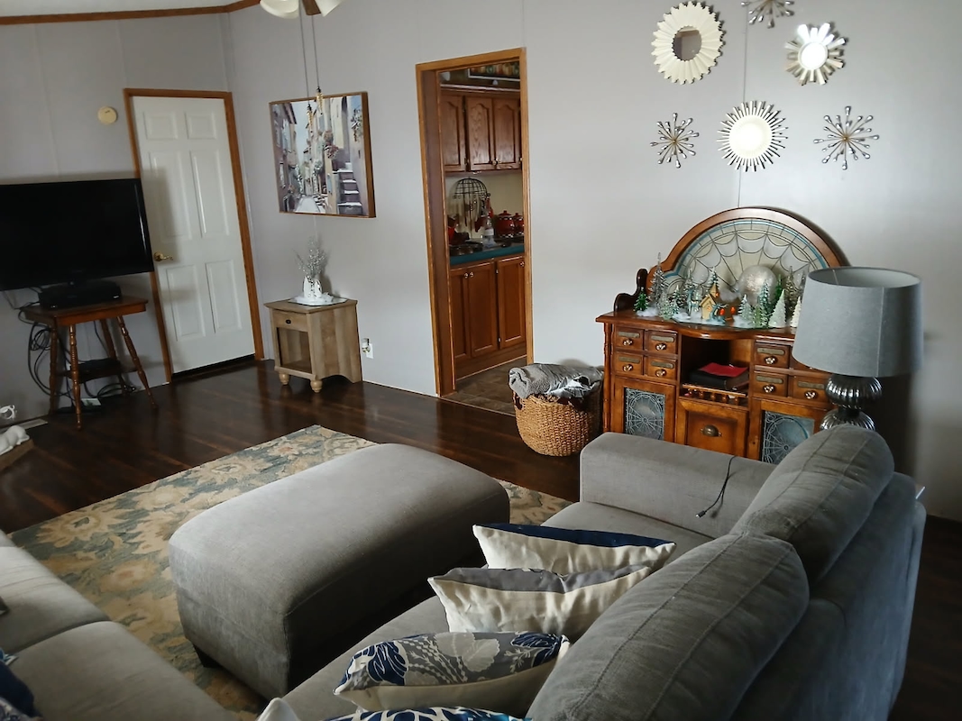 CHV Country Hills Village