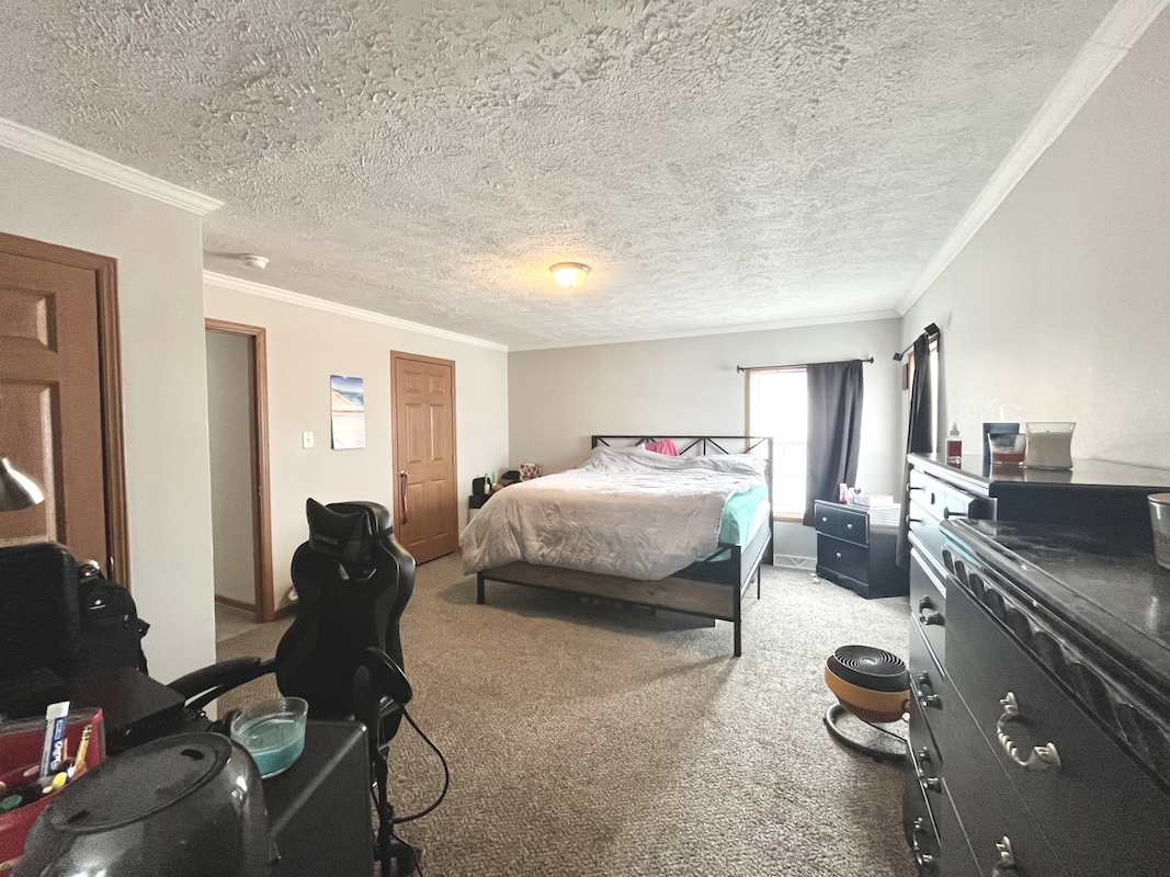 TAN Tanglewood Village