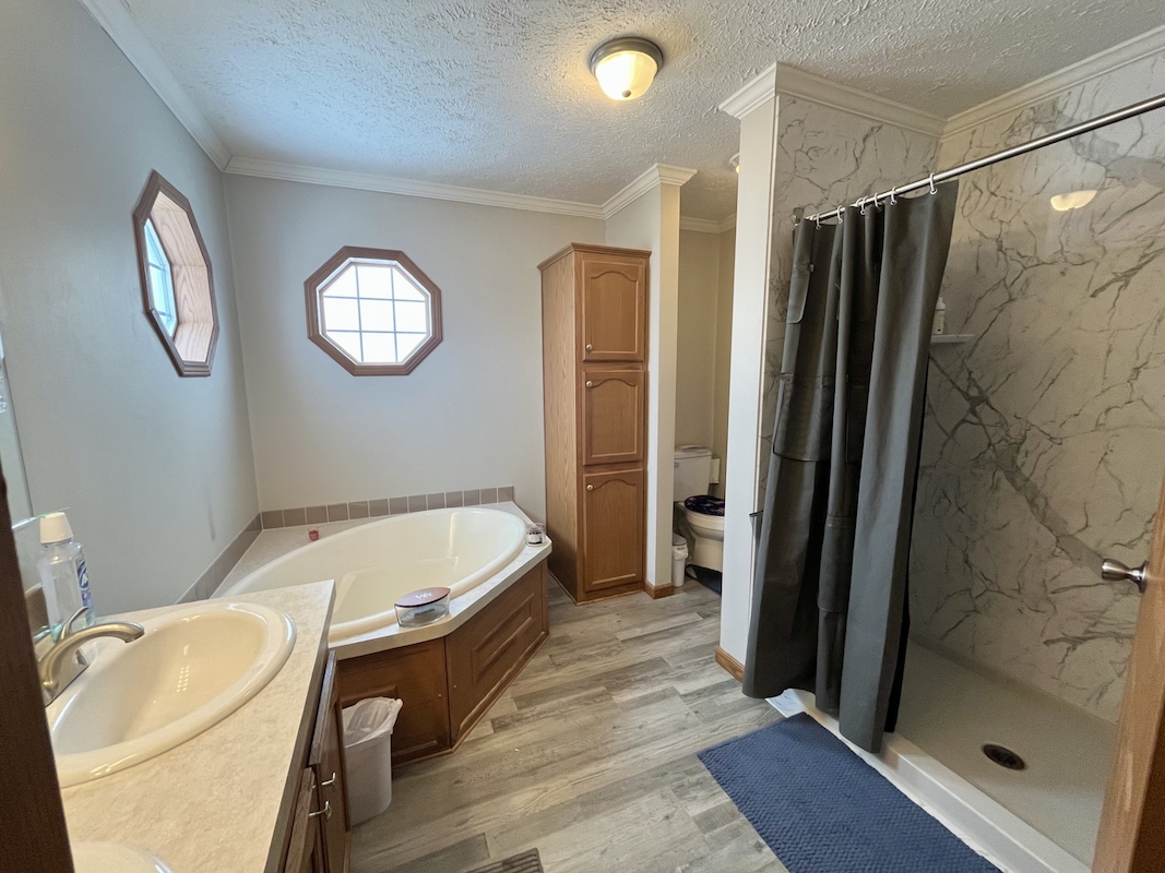 TAN Tanglewood Village