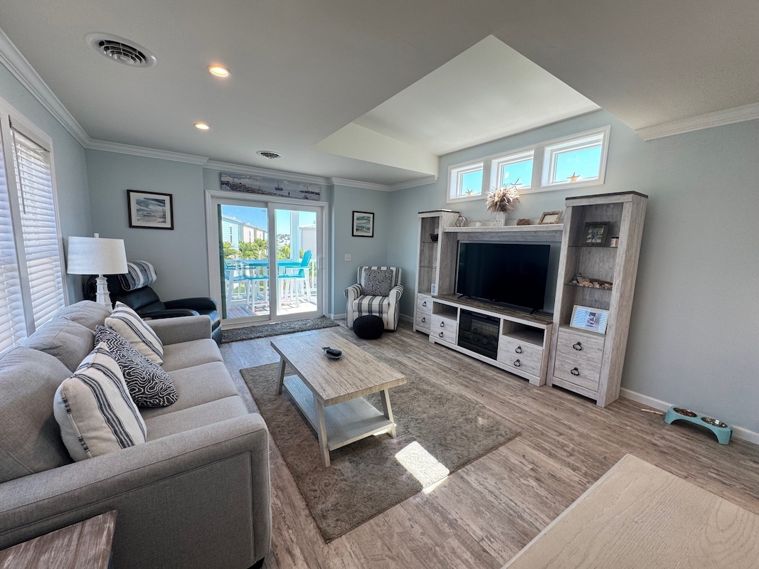 OBJ Ocean Breeze Resort