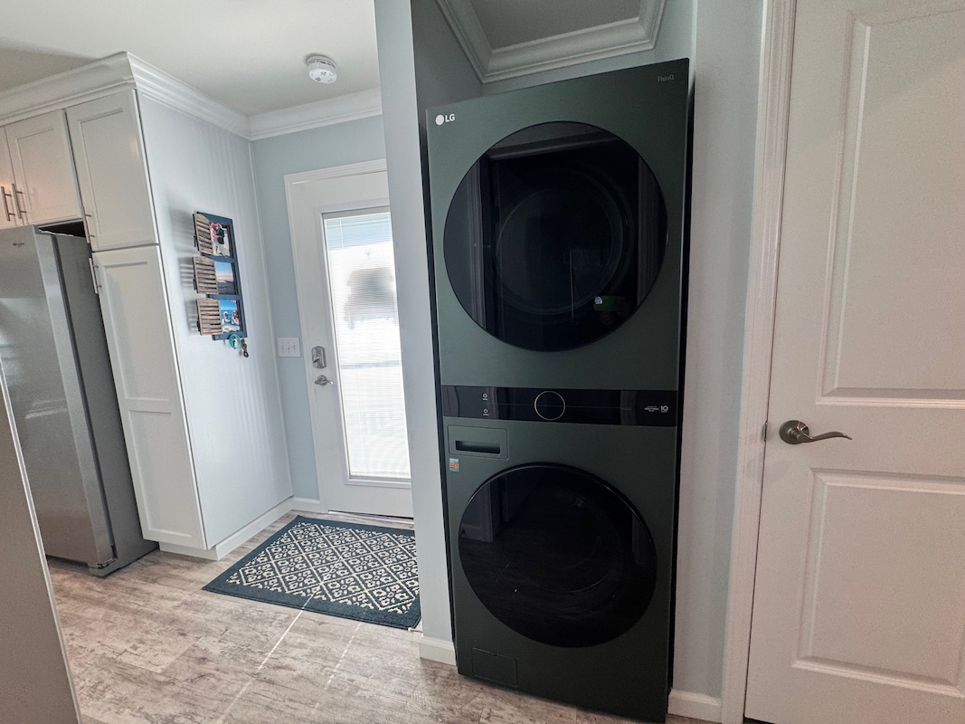 OBJ Ocean Breeze Resort