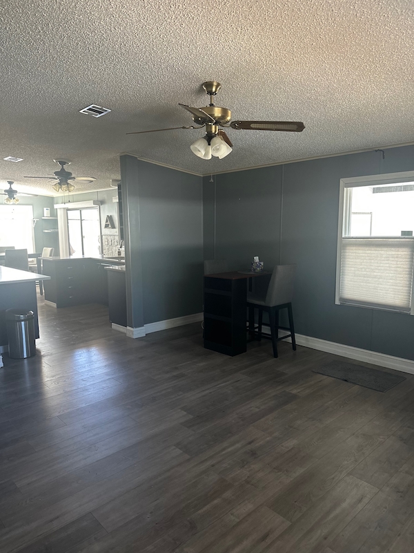 LCV La Costa Village