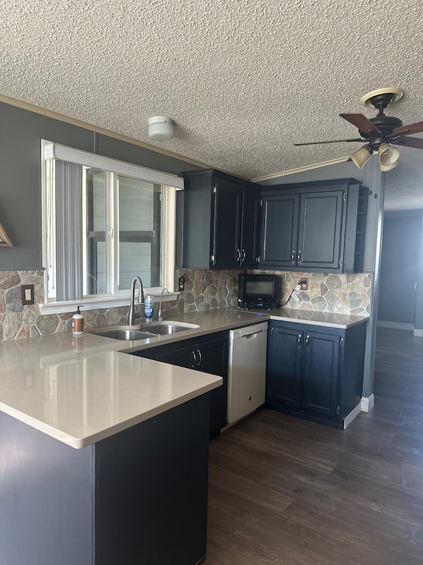 LCV La Costa Village