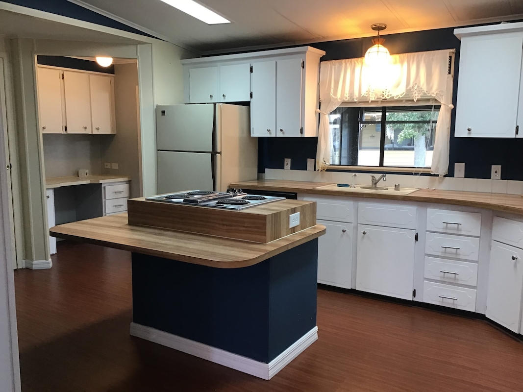 LCV La Costa Village