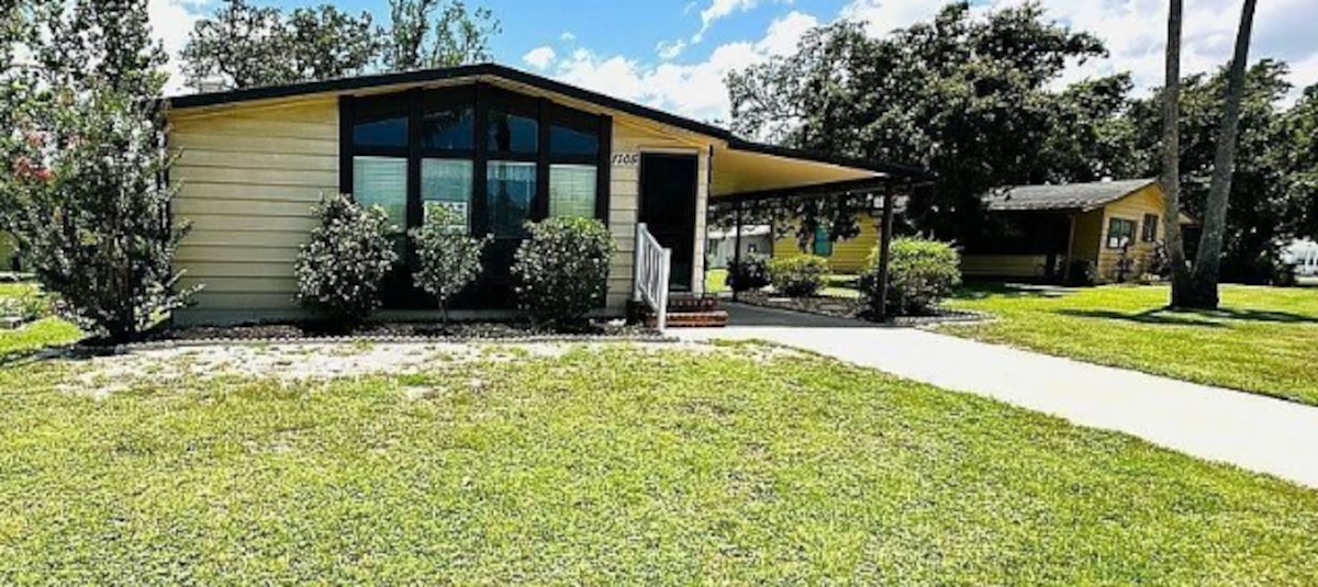 LCV La Costa Village