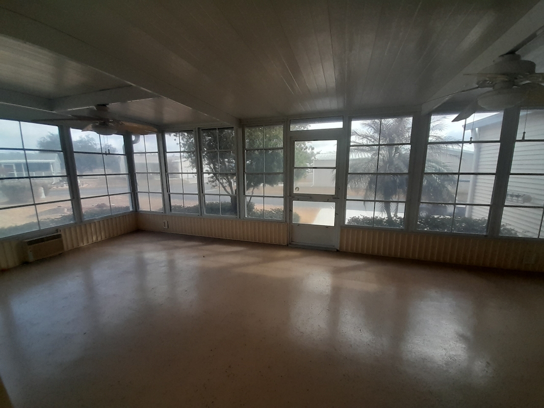 SPS Southport Springs Golf & Country Club