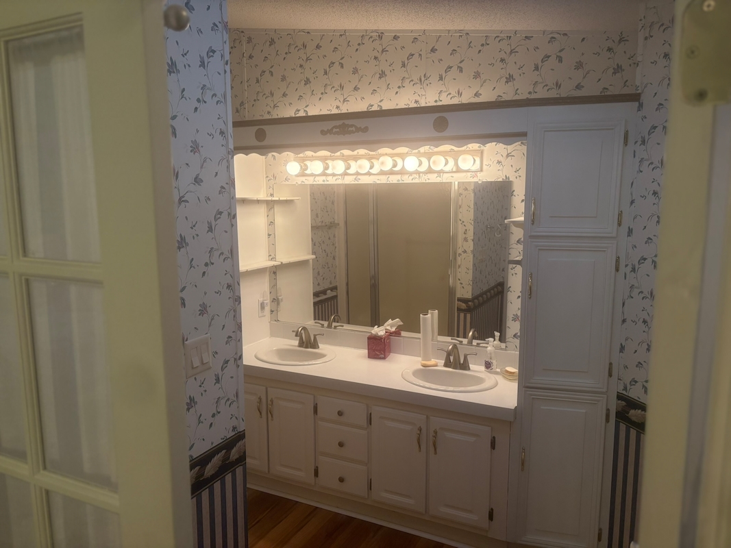 ORA Orange Tree Village