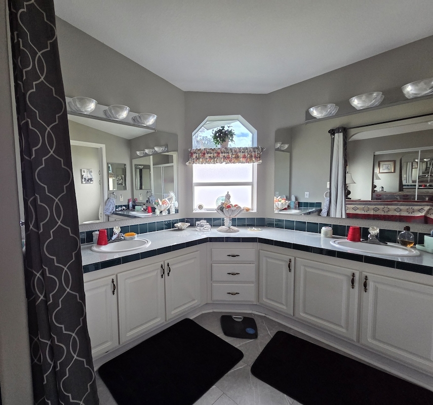 LAK Lake Juliana Landings