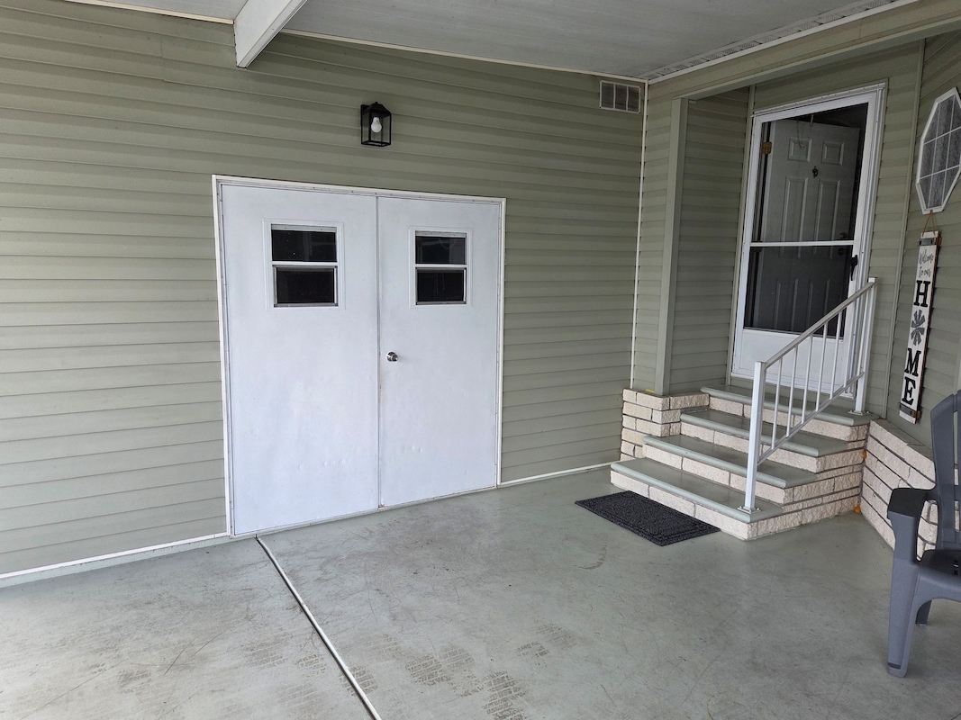 LAK Lake Juliana Landings