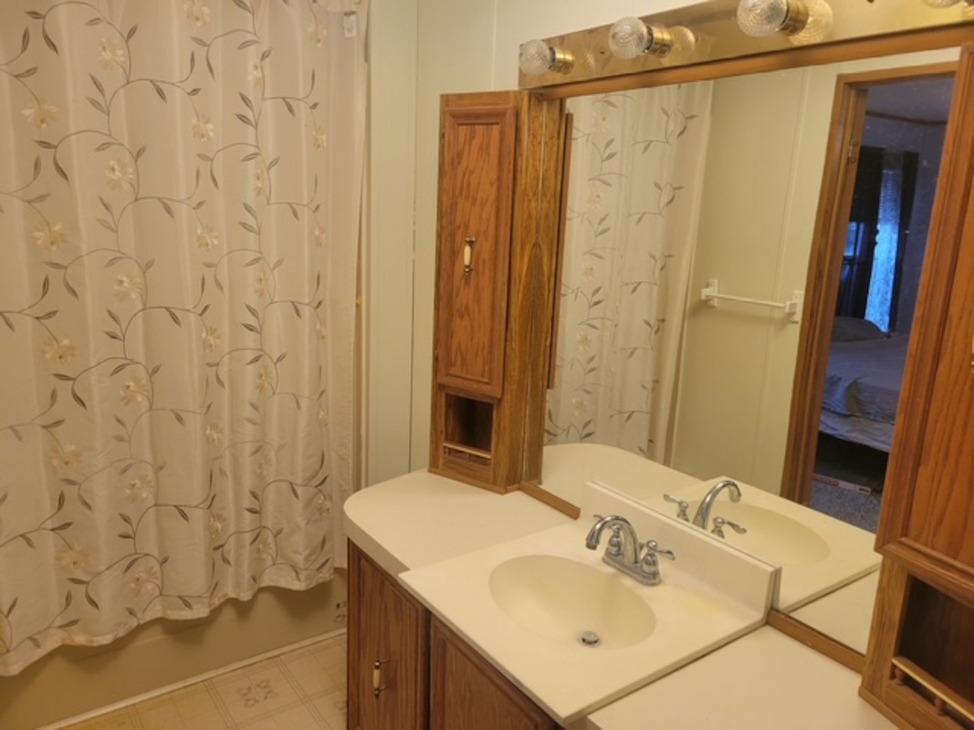 SYL Sylvan Glen Estates