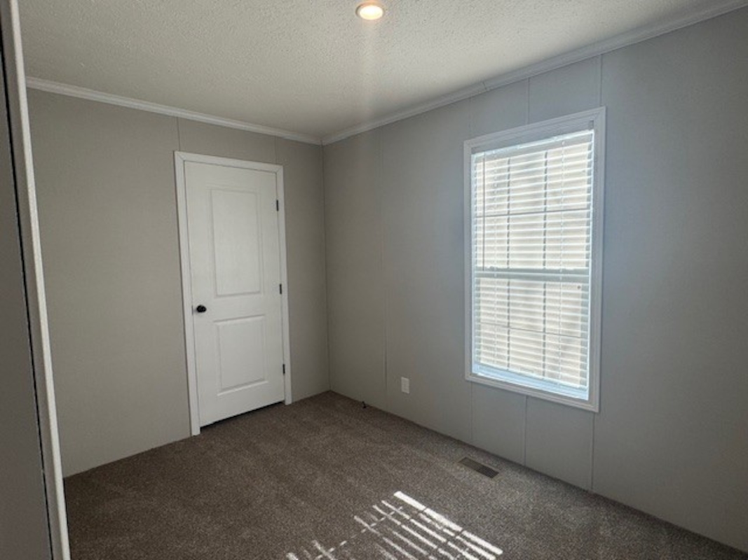 HLL Hawaiian Gardens/Holly Village