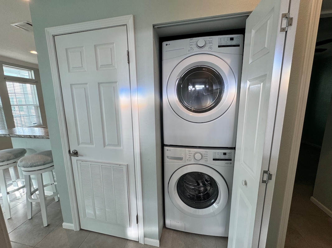 OBJ Ocean Breeze Resort