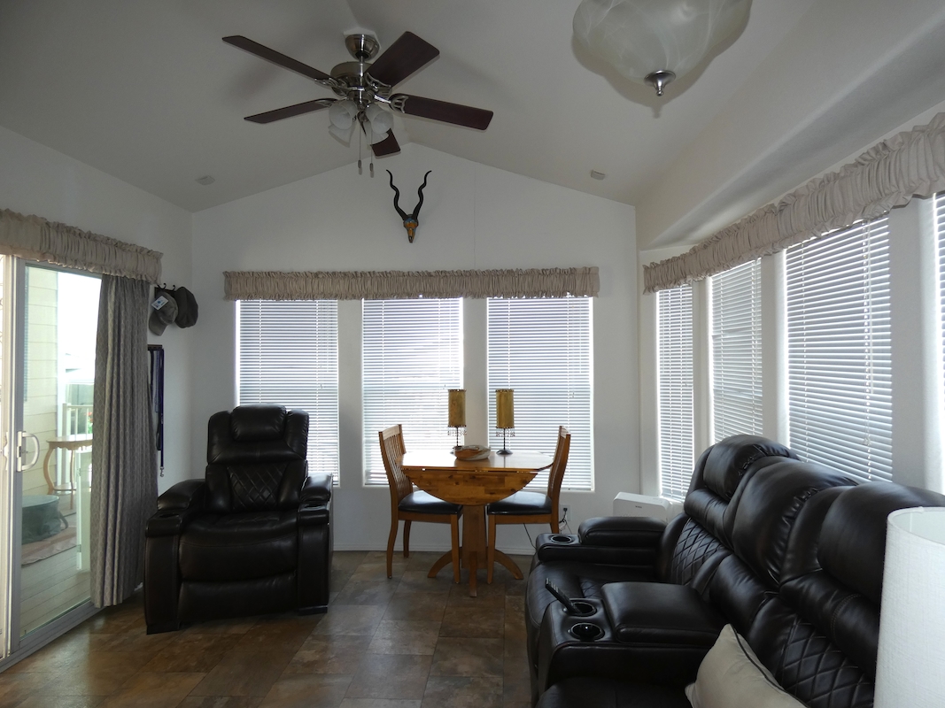 PCK Palm Creek Resort & Residences