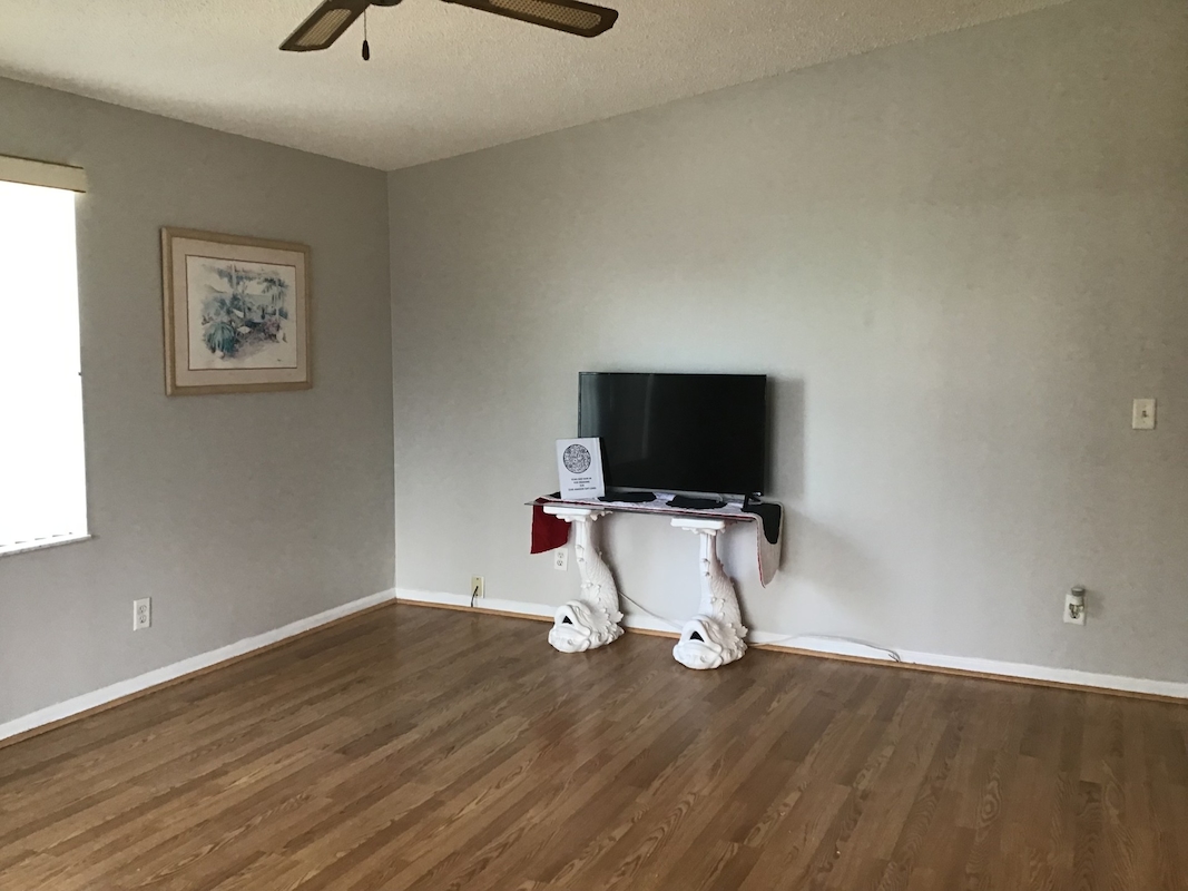 LCV La Costa Village