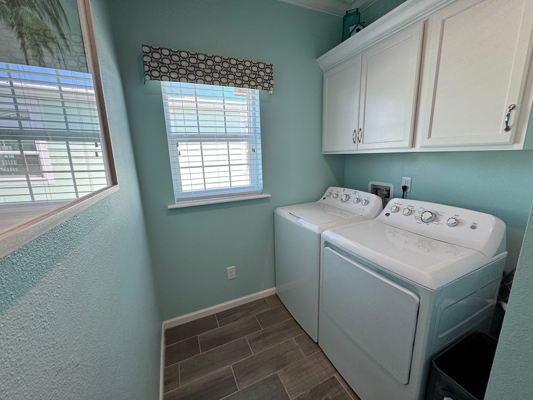 OBJ Ocean Breeze Resort