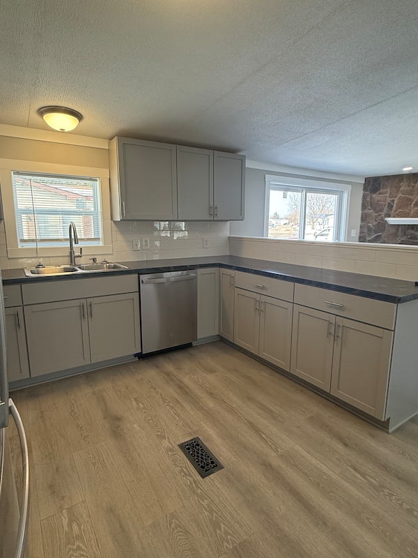 WWV Windsor Woods Village