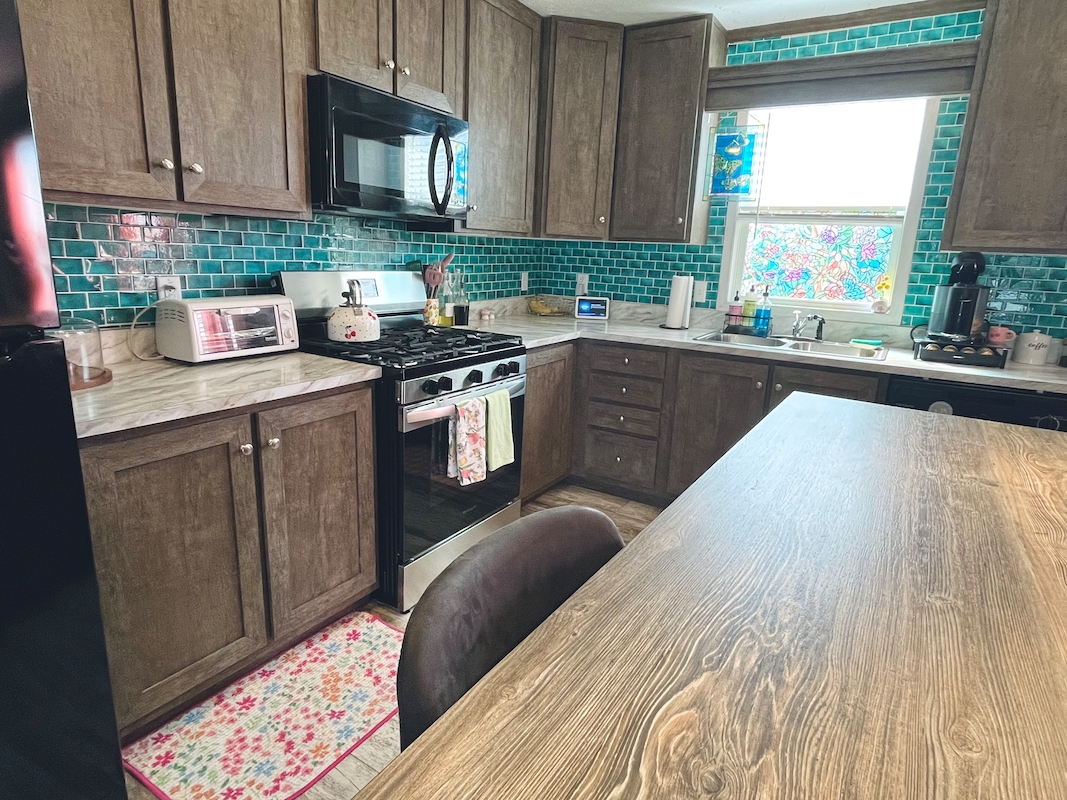 TAN Tanglewood Village