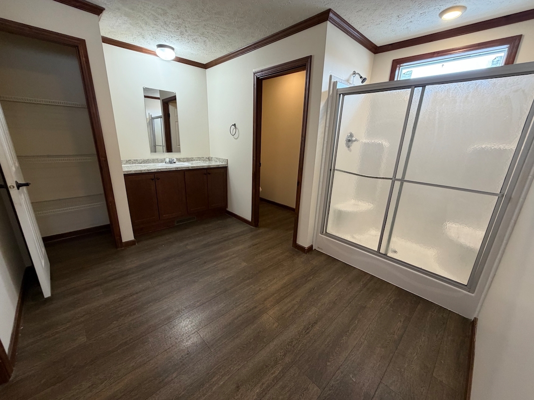 FRE Frenchtown Villa/Elizabeth Woods