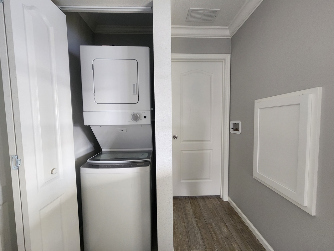 RPV Royal Palm Village