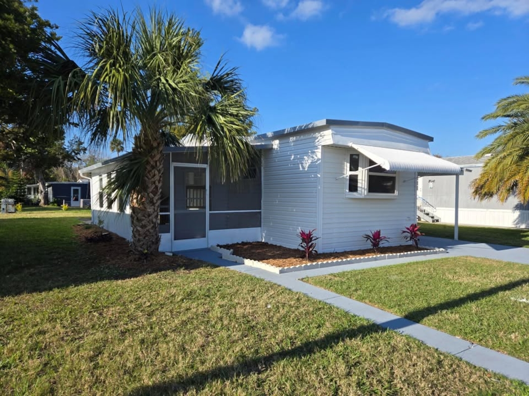 CAD Candlelight Manor