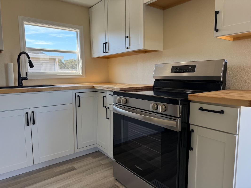 CAD Candlelight Manor