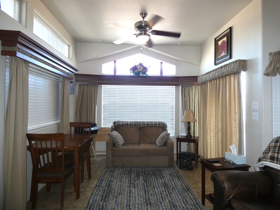 PCK Palm Creek Resort & Residences