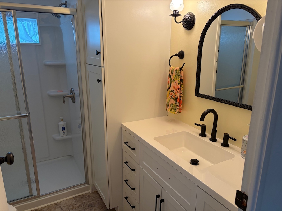 SAR Saralake Estates