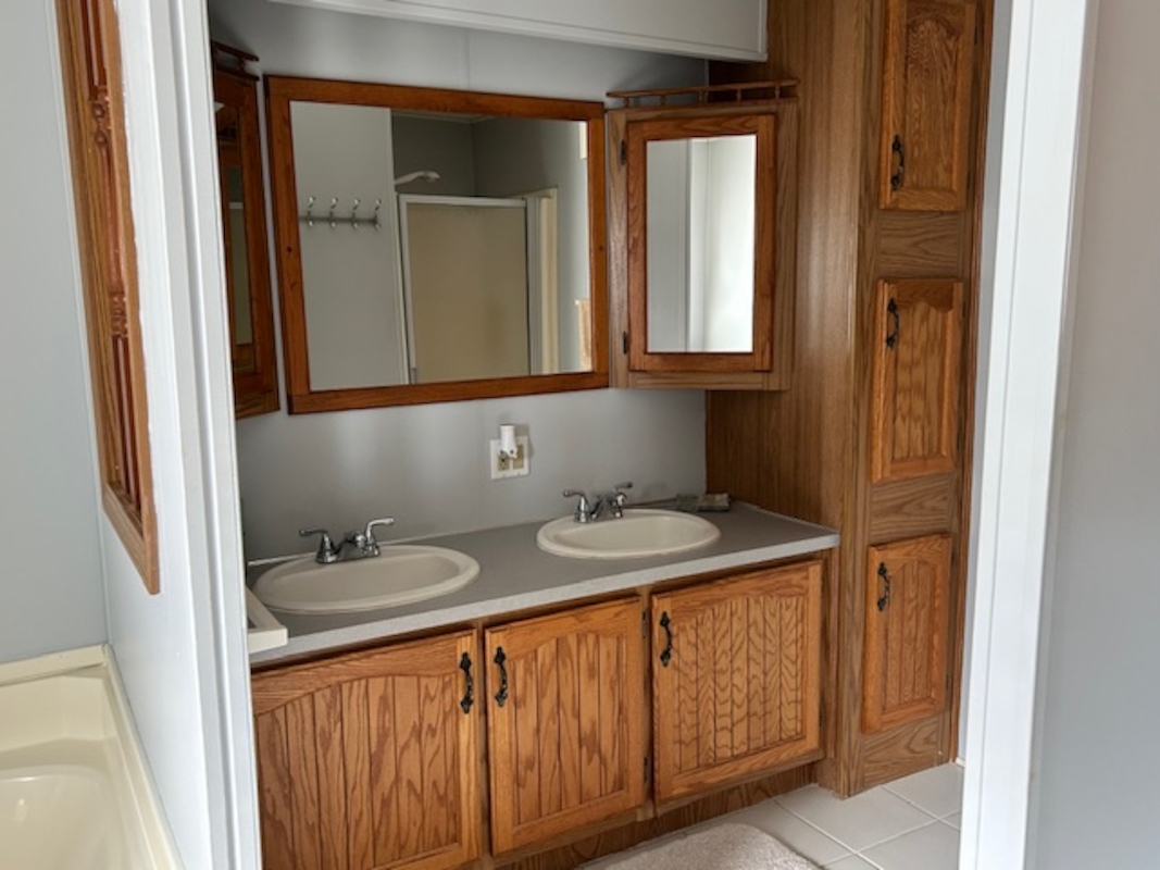 SYL Sylvan Glen Estates