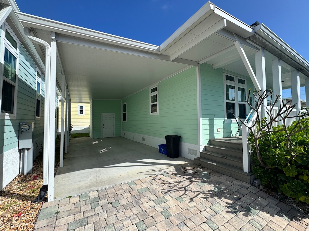 OBJ Ocean Breeze Resort