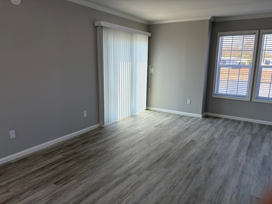 SAR Saralake Estates