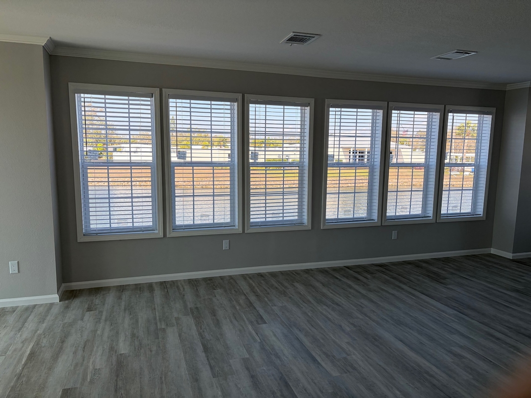 SAR Saralake Estates