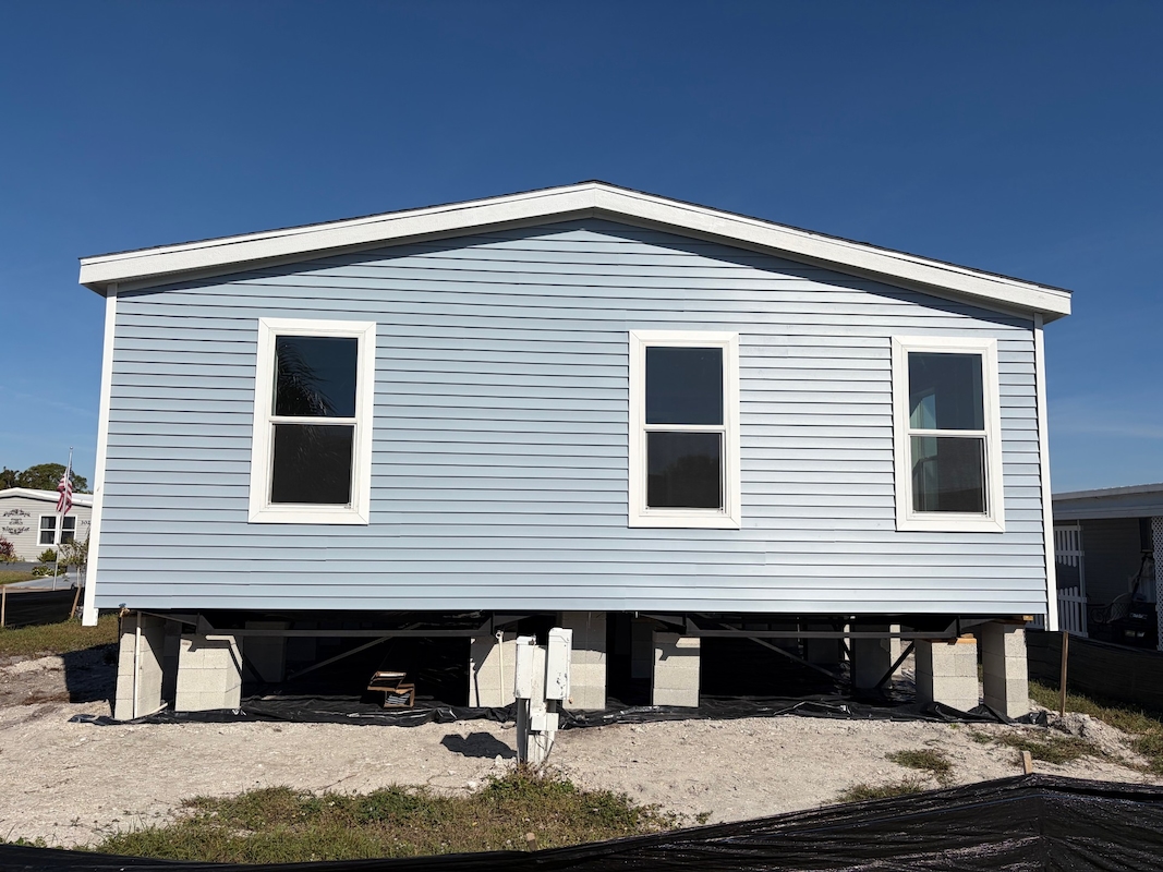 SAR Saralake Estates