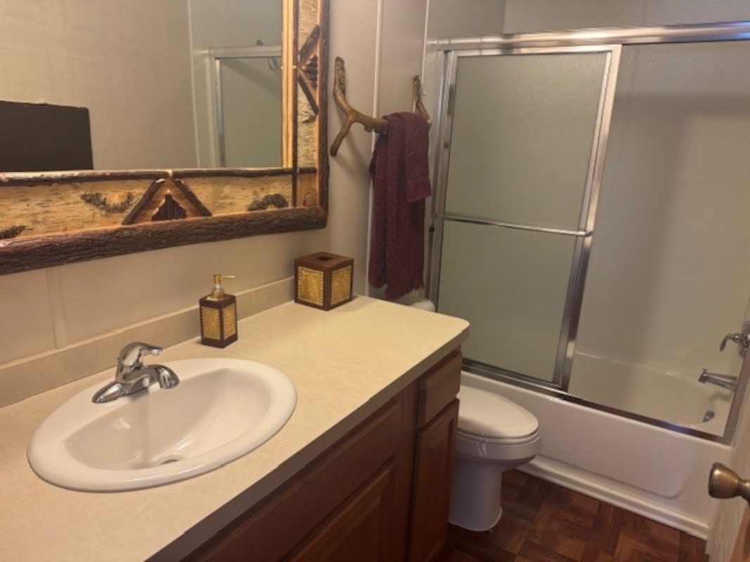 HLL Hawaiian Gardens/Holly Village