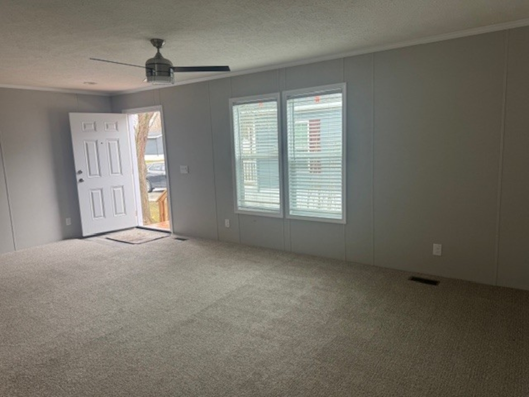 HLL Hawaiian Gardens/Holly Village