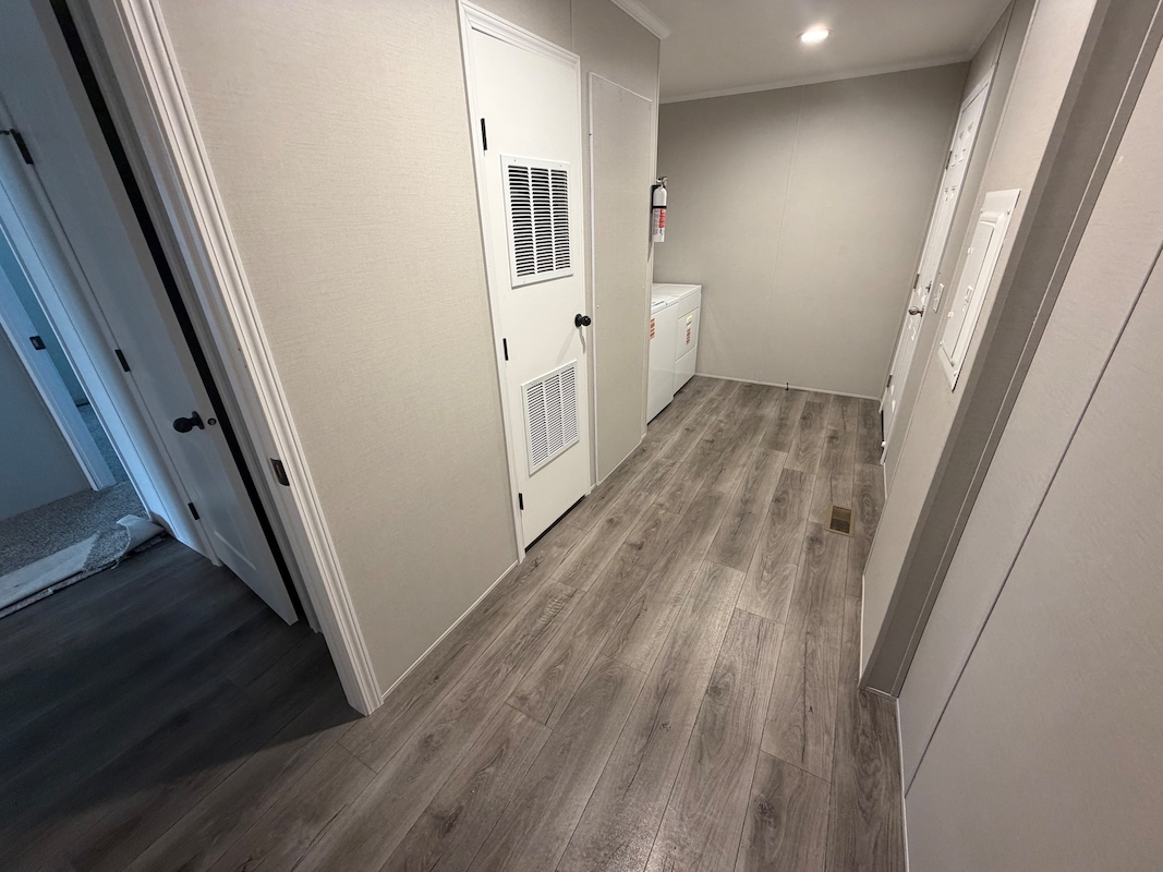 FRE Frenchtown Villa/Elizabeth Woods