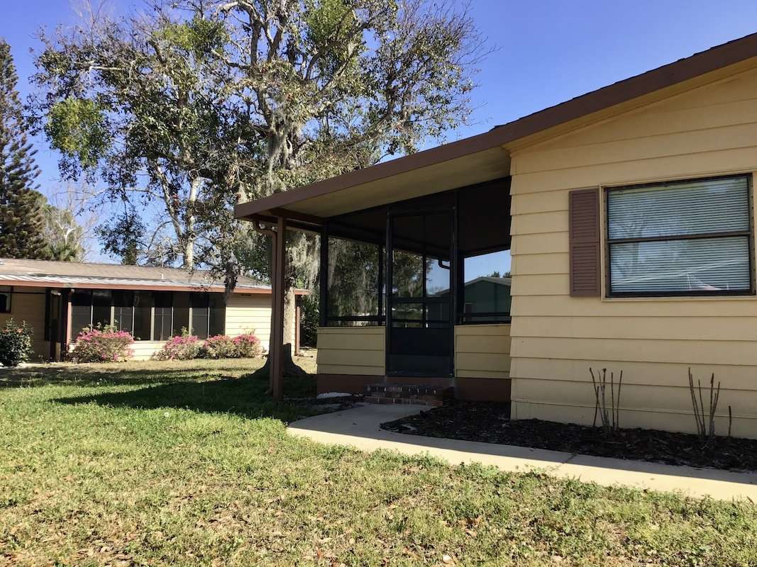 LCV La Costa Village